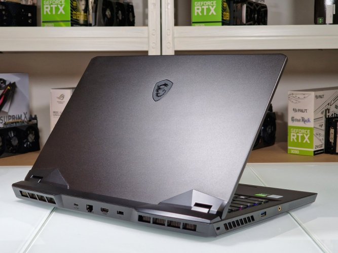 Gaming Notebook MSI GP76 Leopard - GARANTIE 12M | 17,3" 144Hz | Intel Core i7-10750H | RTX 3070 8GB | 16 GB | 512SSD | WIN11