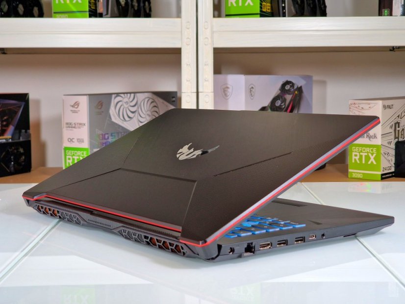 Gaming Laptop ASUS TuF Gaming F17 Gebraucht - GARANTIE 12M  | 17,3" 144Hz | Intel Core i5-10300H | GTX 1650 Ti | 16GB  | 512 SSD | WIN11