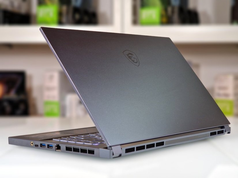 Gaming Laptop MSI Creator 15 • GARANTIE 12M • 15,6 4K UHD • Intel Core i7-10875H • RTX 2080 8GB • 32GB • 1000 SSD • WIN11
