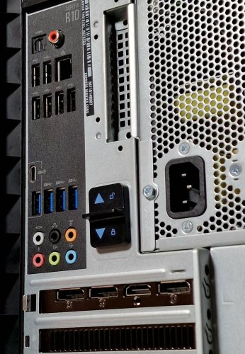 Herní PC DELL ALIENWARE AURORA R10 - ZÁRUKA 12M | AMD Ryzen 5 | RTX 3080 10GB | 16 GB | 1 TB SSD