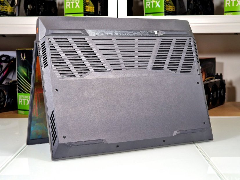 Laptop do gier Dell Gaming G15 - GWARANCJA 12M | 15,6" 120 Hz | Intel Core i7-11800H | RTX 3050 | 16 GB | 512 SSD