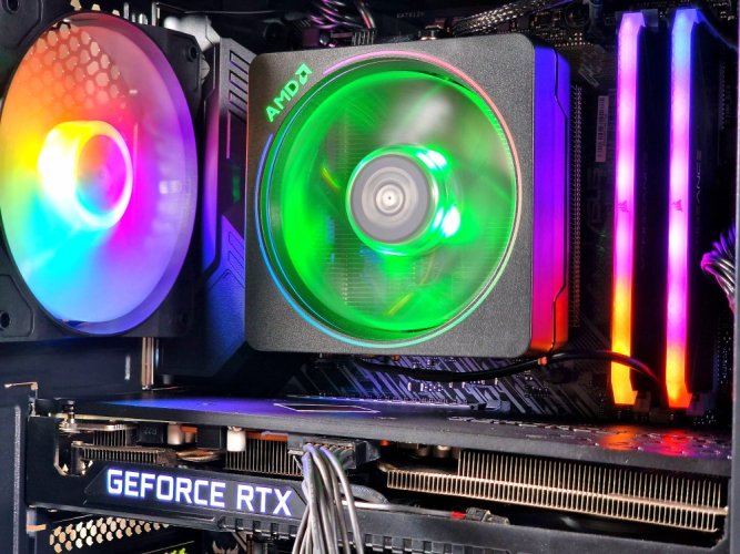 Herná PC zostava compraider OPTIMAL - ZÁRUKA 24M | AMD RYZEN 7 3700X | RTX 3070 | 32 GB | 1000 GB SSD | WIN11